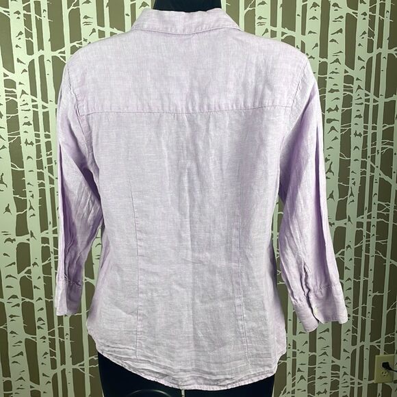 Bundle 3 Pieces: Tank, Chambray Top, Linen Button Up - Picture 13 of 16